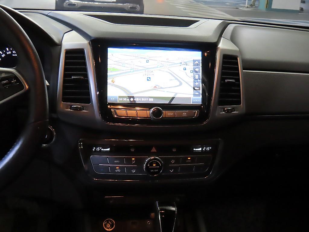 Ssangyong Rexton - Vista 11