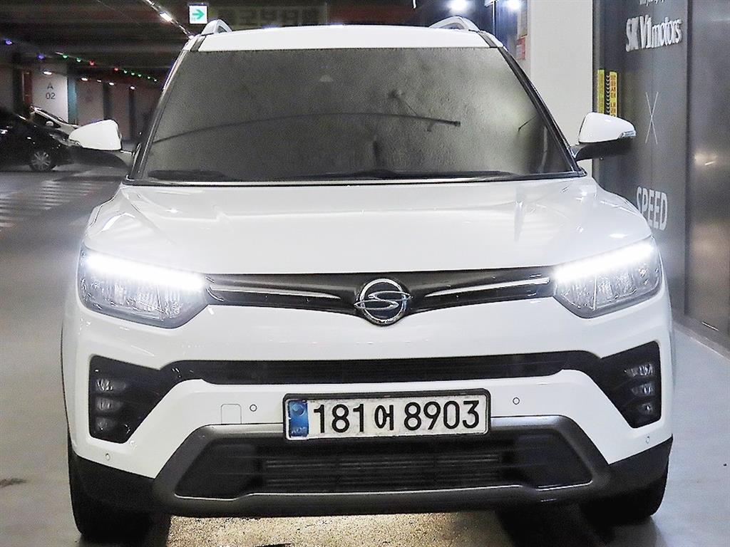 Ssangyong Tivoli - Vista 2
