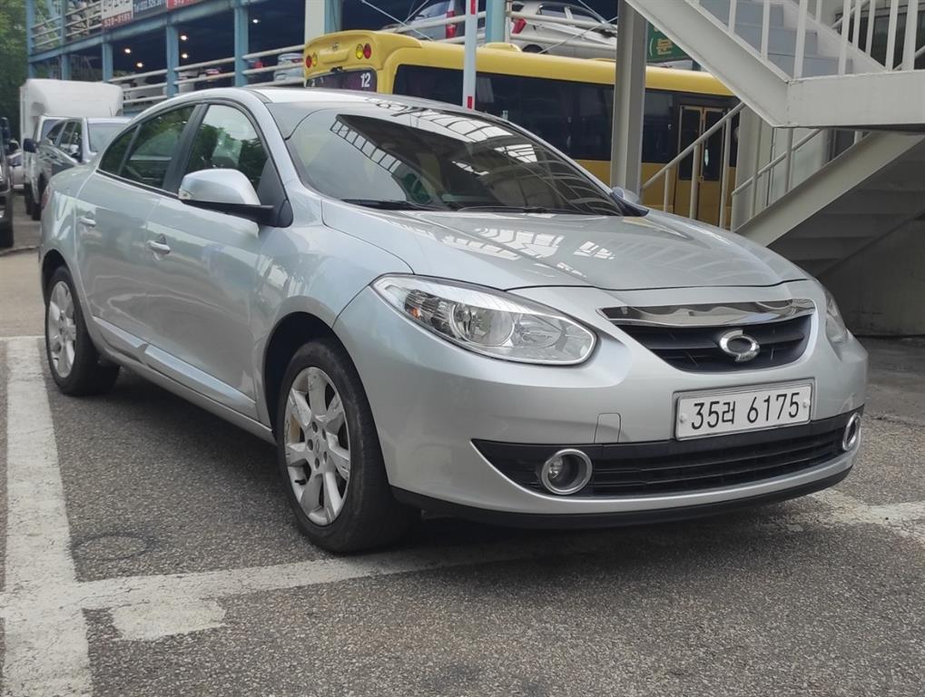 SAMSUNG SM3 2010 Gris - Importación desde Corea - HF Imports Iquique - Foto 1