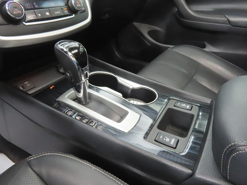 Nissan Altima - Vista 11