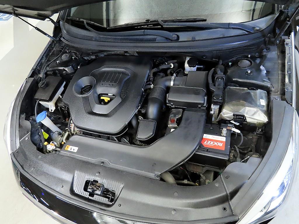 HYUNDAI Sonata 2015 Negro - Importación desde Corea - HF Imports Iquique - Foto 18