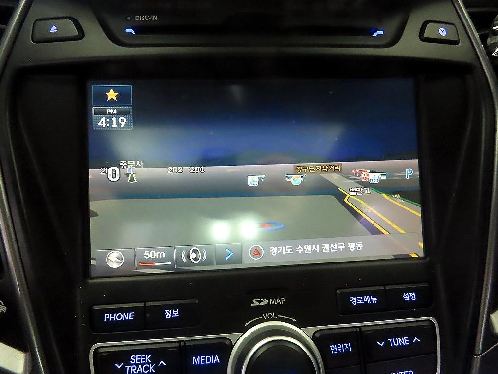 HYUNDAI Santa Fe - Vista 12