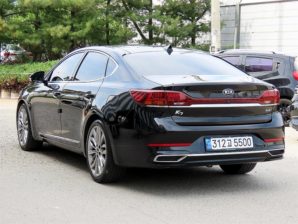 KIA K7 - Vista 3