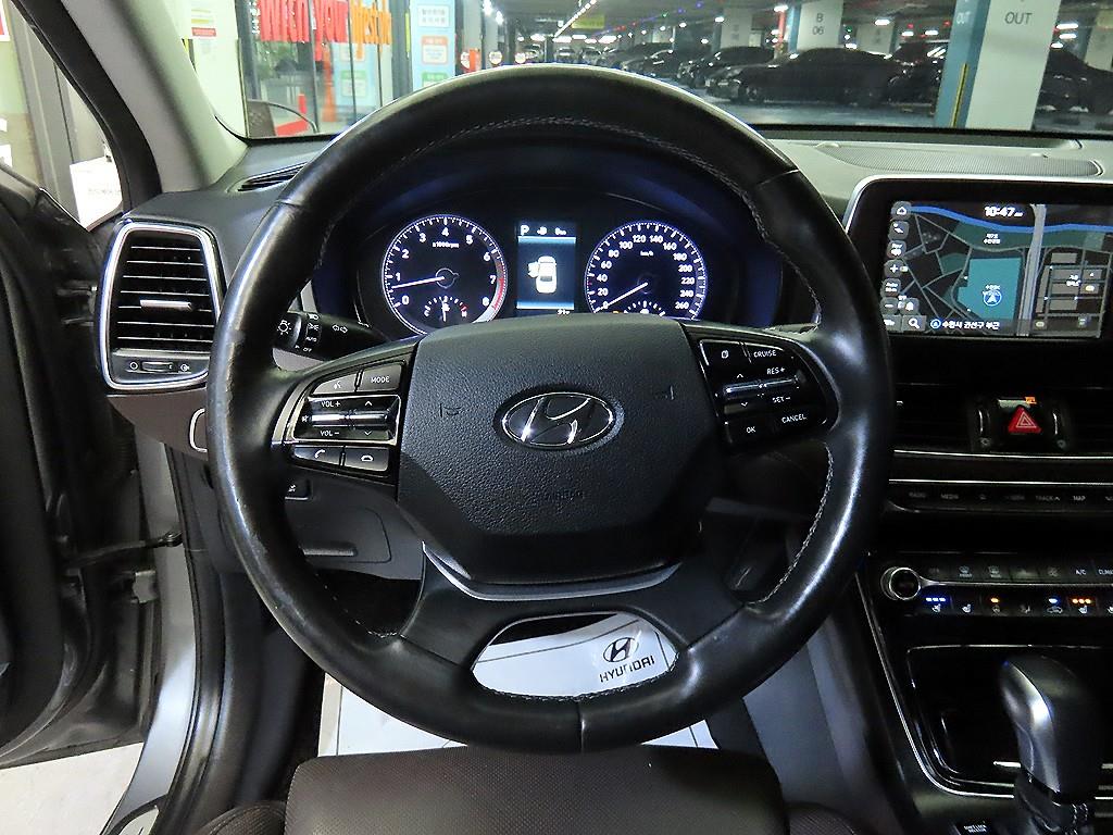 HYUNDAI Grandeur - Vista 8