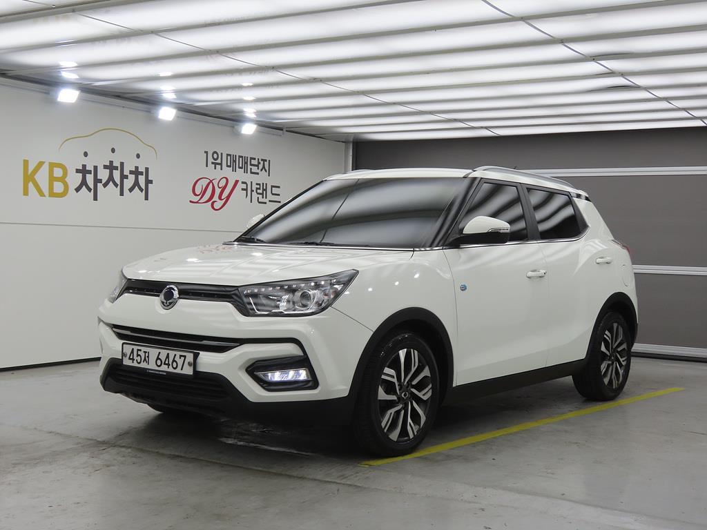 Ssangyong Tivoli 2019 Blanco - Importación desde Corea - HF Imports Iquique - Foto 1