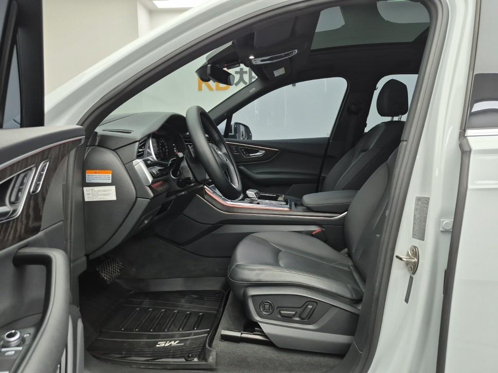 Audi Q7 - Vista 11