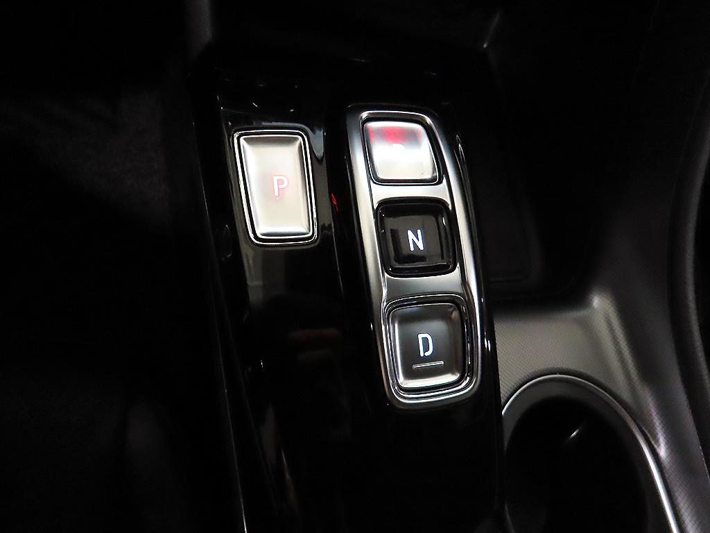 HYUNDAI Sonata - Vista 10