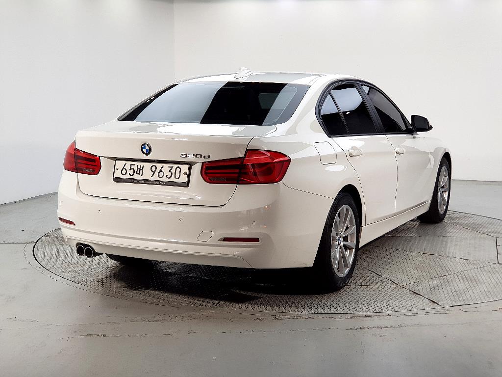 BMW 3 series - Vista 4