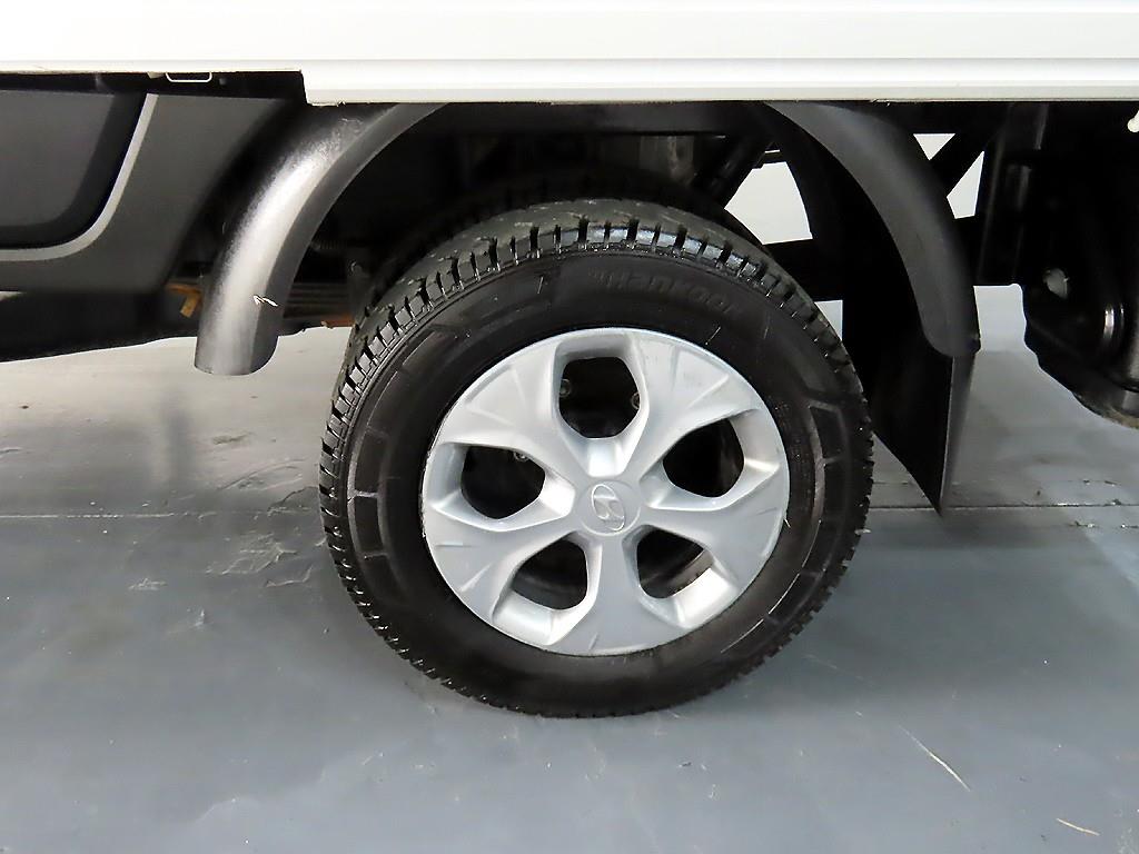 Small Truck Normal Box(High Deck) 2023 Blanco - Importación desde Corea - HF Imports Iquique - Foto 17