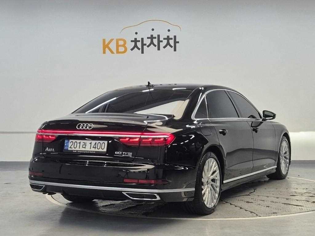 Audi A8 - Vista 3