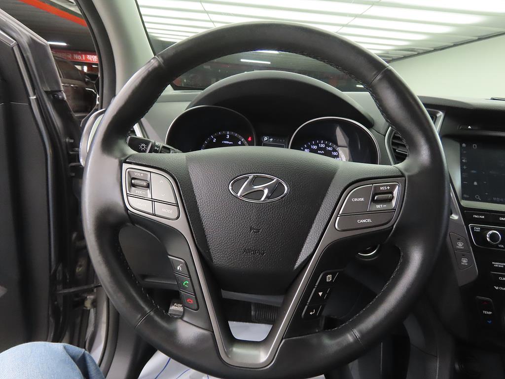 HYUNDAI Santa Fe - Vista 8