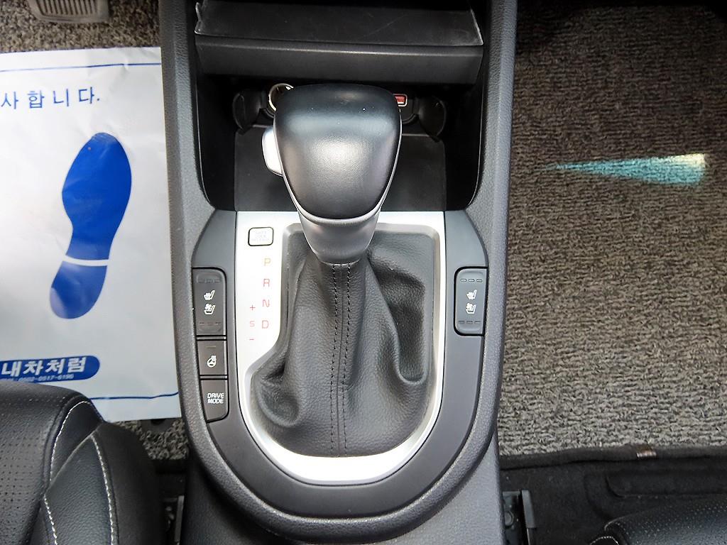KIA K3 - Vista 10