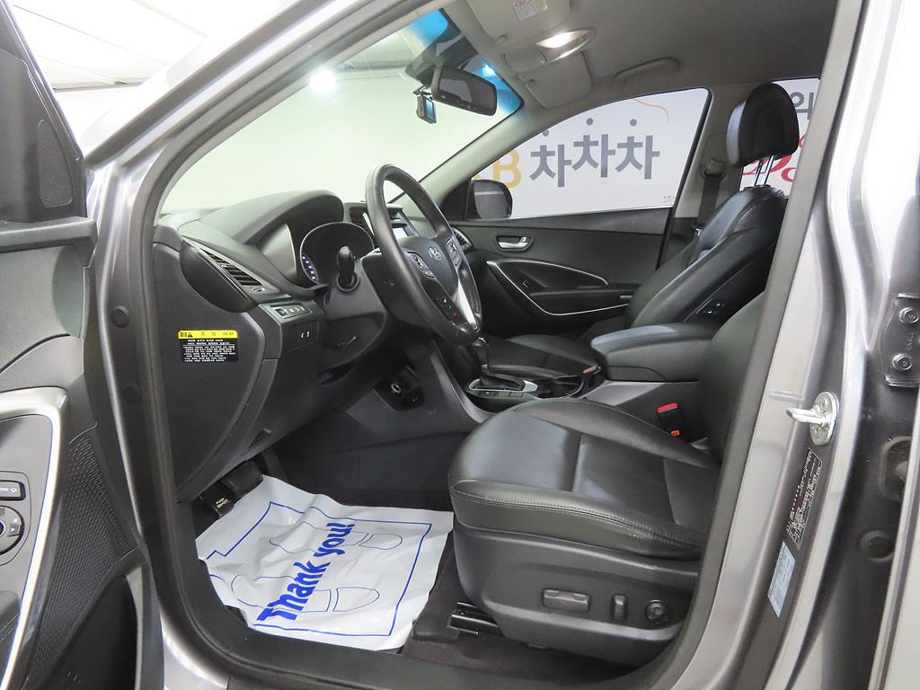HYUNDAI Santa Fe - Vista 5