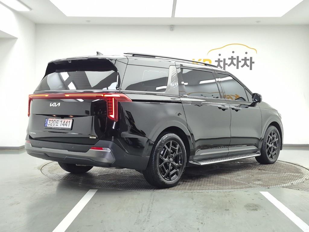 KIA Carnival - Vista 4