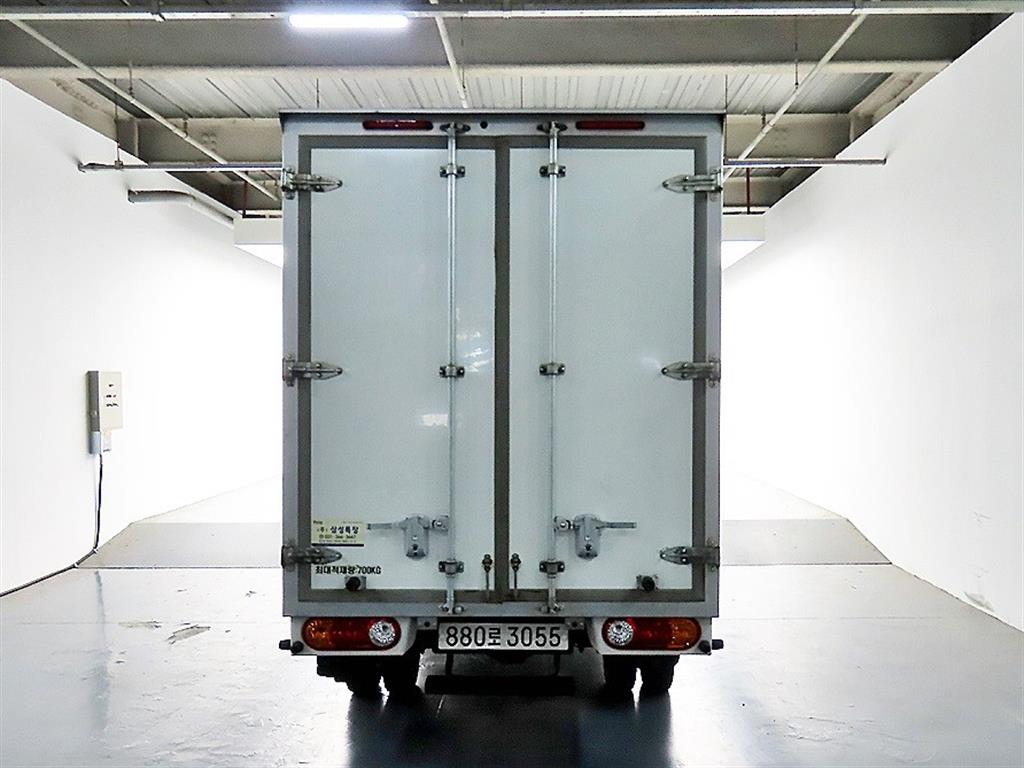 Small Truck Normal Box(High Deck) - Vista 3