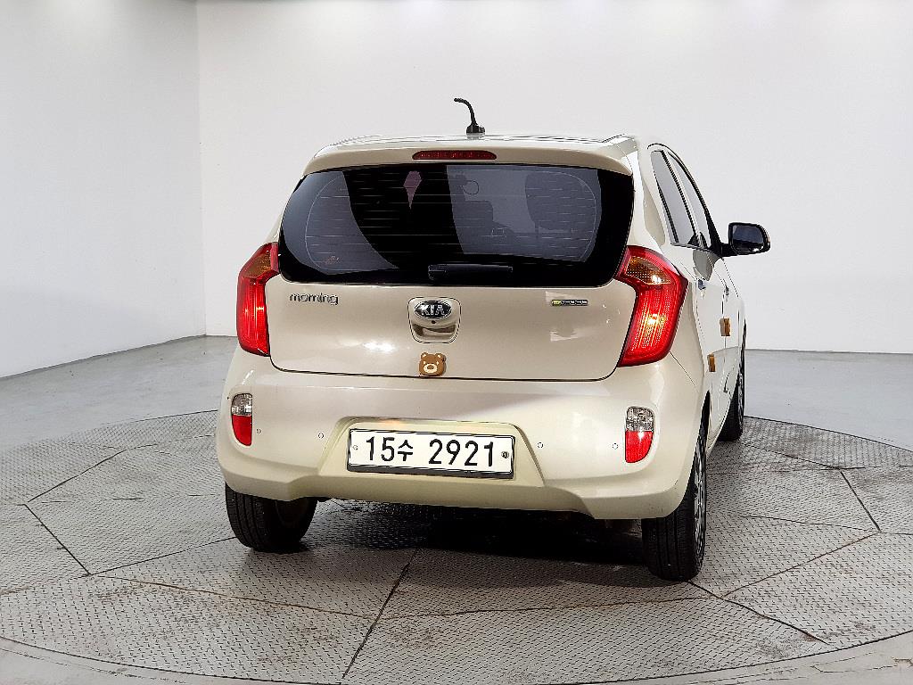 KIA Morning - Vista 3