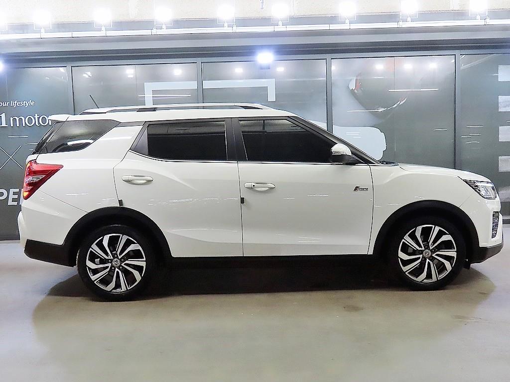 Ssangyong Tivoli - Vista 3