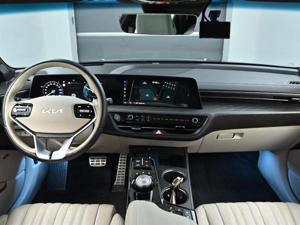 KIA K8 - Vista 8