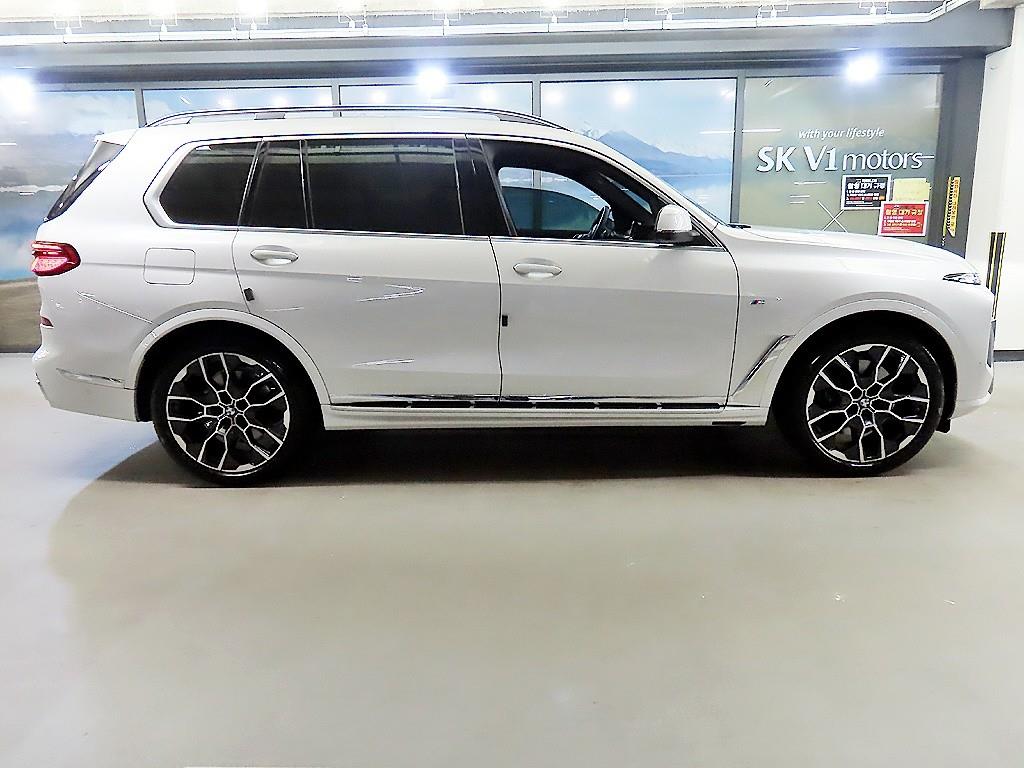 BMW X7 - Vista 3