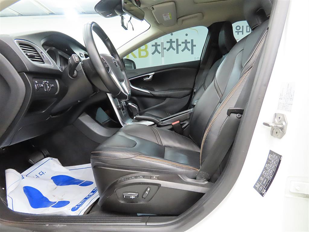 Volvo V40 - Vista 5