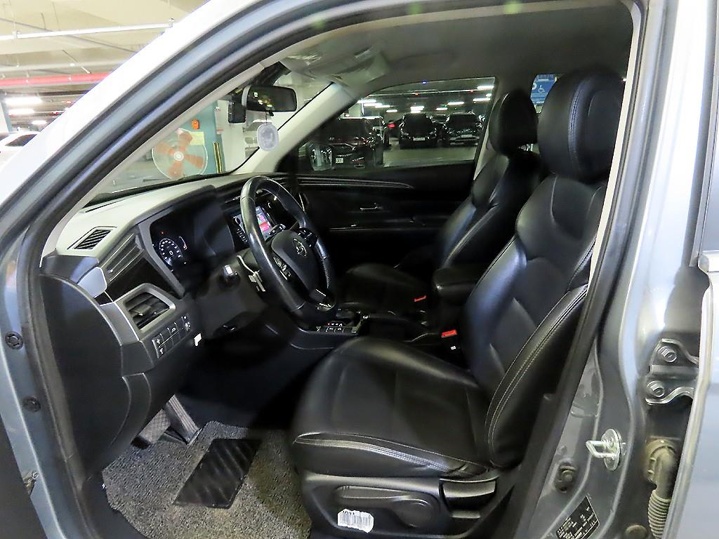 Ssangyong Korando - Vista 6