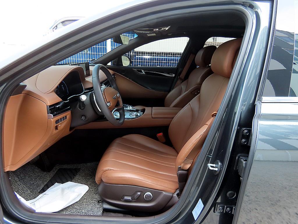 Genesis G80 - Vista 5