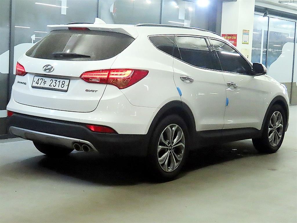 HYUNDAI Santa Fe - Vista 4