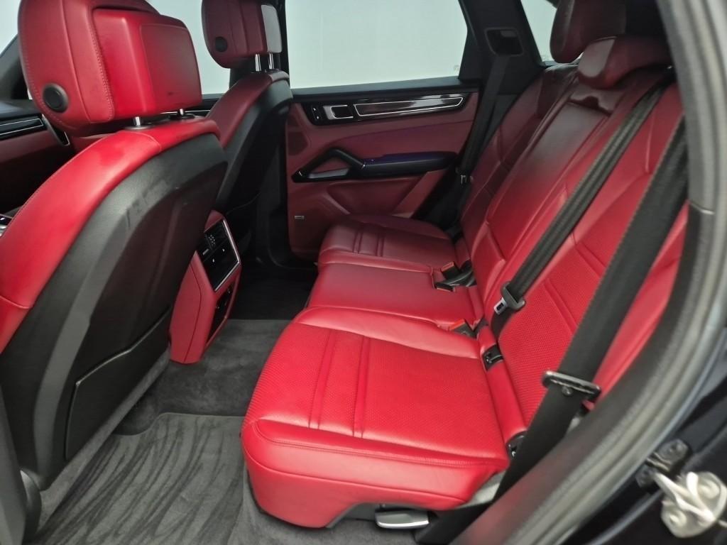Porsche Cayenne - Vista 12