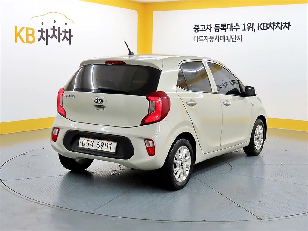 KIA Morning - Vista 4