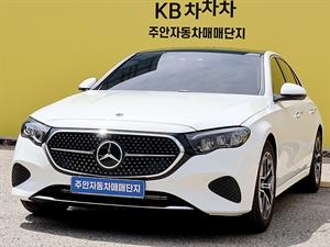 Mercedes Benz E class - Vista 4