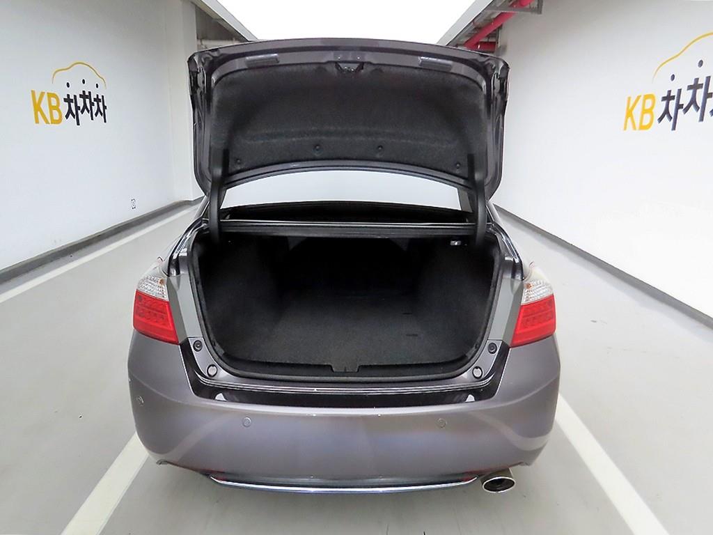 Honda Accord - Vista 5