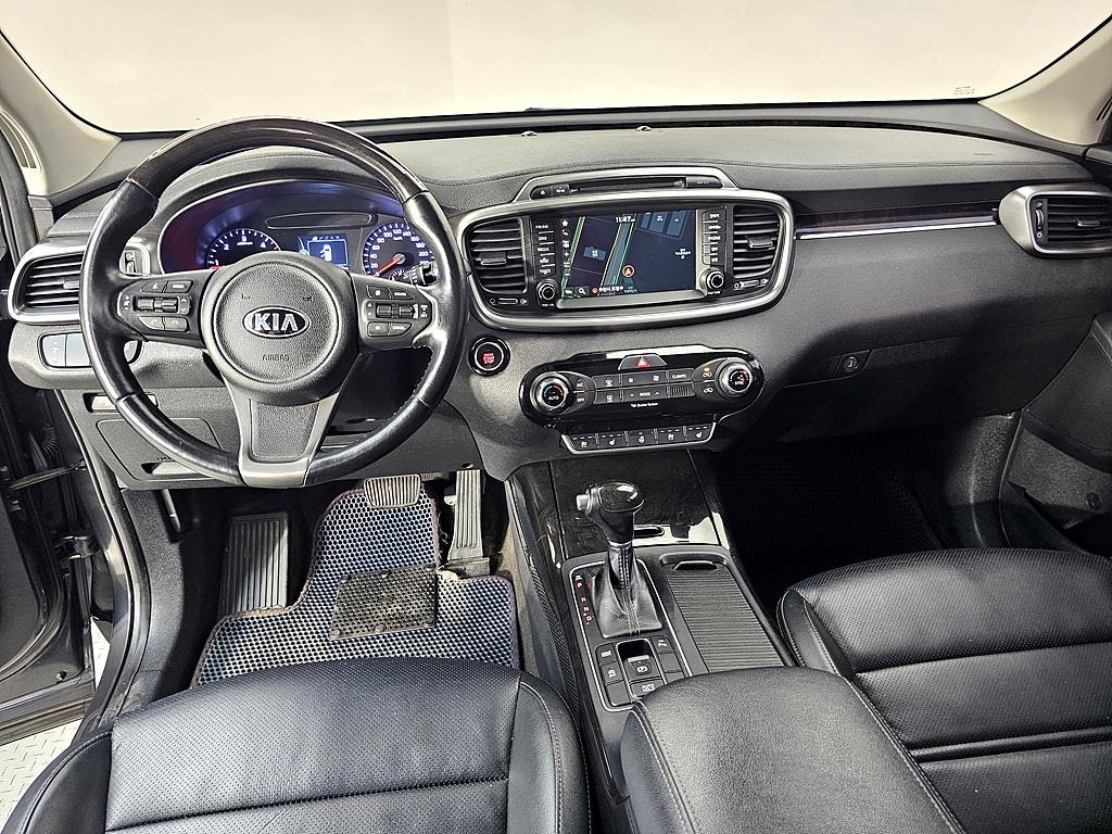 KIA Sorento - Vista 5