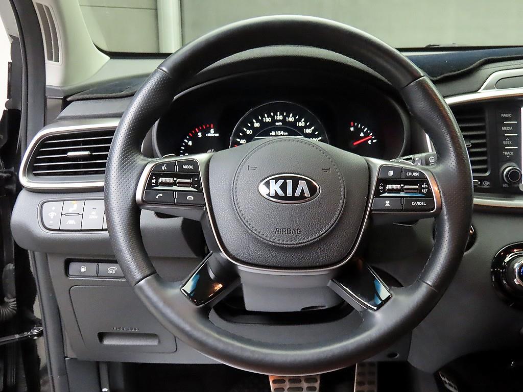 KIA Sorento - Vista 9
