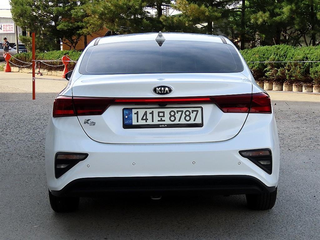 KIA K3 - Vista 4