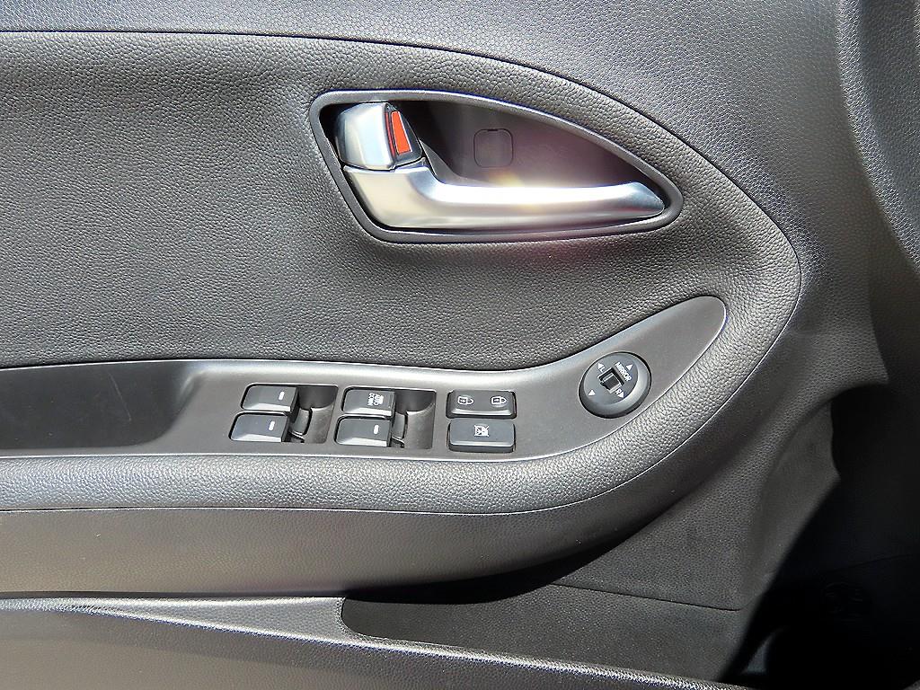 KIA Morning - Vista 11