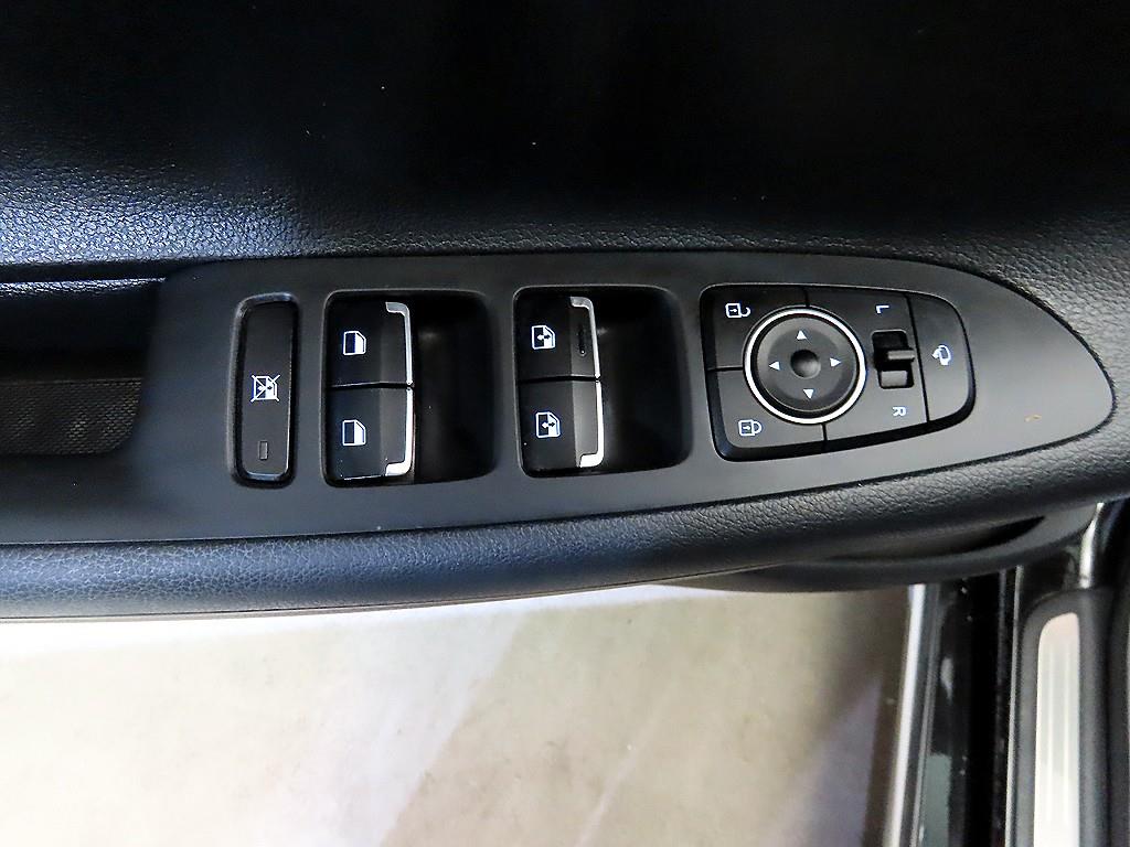 HYUNDAI Grandeur 2019 Negro - Importación desde Corea - HF Imports Iquique - Foto 13