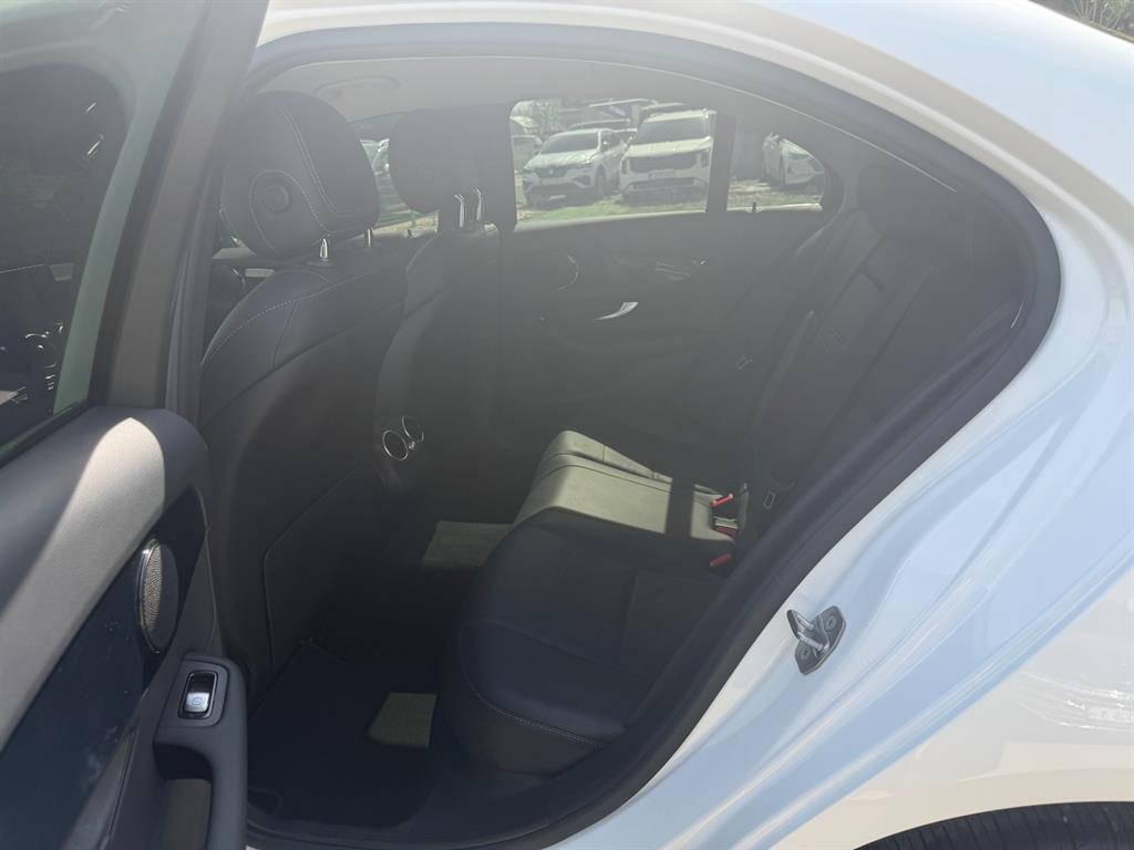 Mercedes Benz C Class 2019 Blanco - Importación desde Corea - HF Imports Iquique - Foto 15