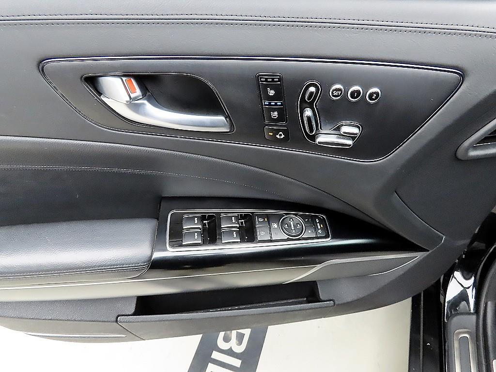 KIA K9 - Vista 11