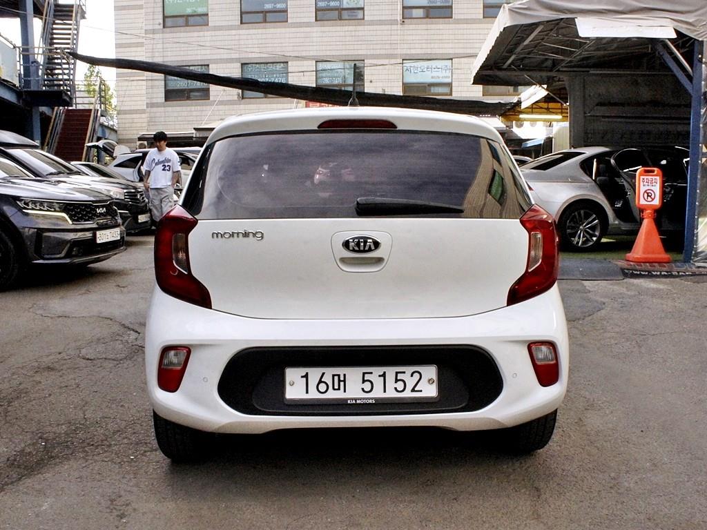 KIA Morning - Vista 5