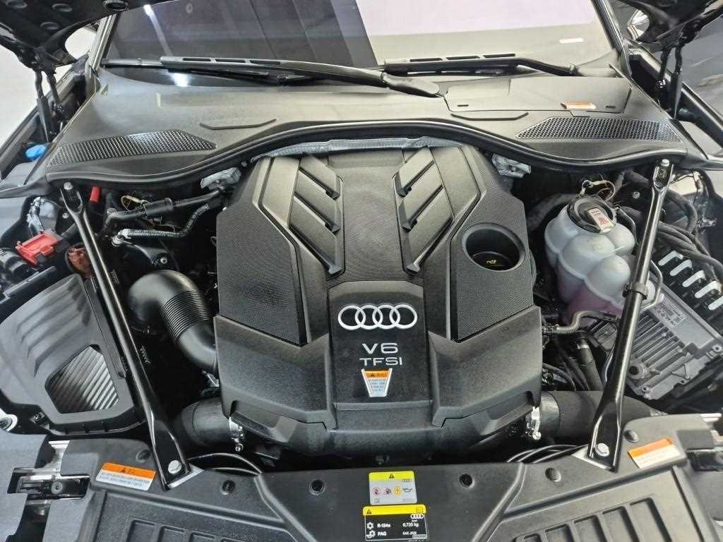 Audi A8 - Vista 5