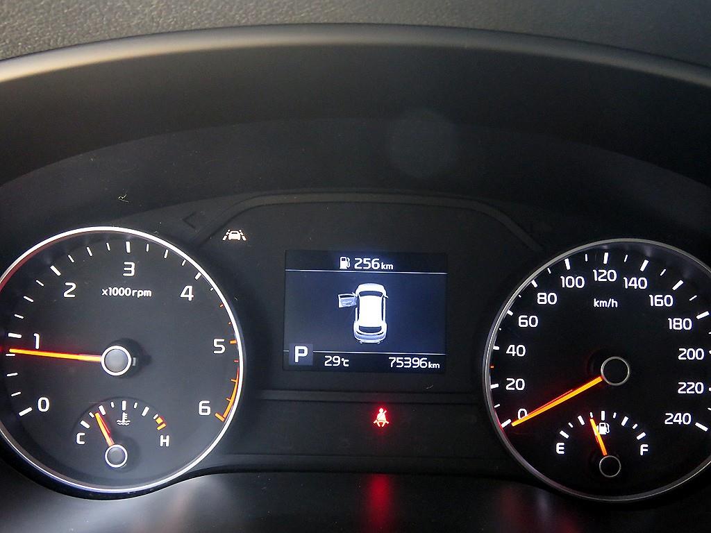 KIA Sportage - Vista 12