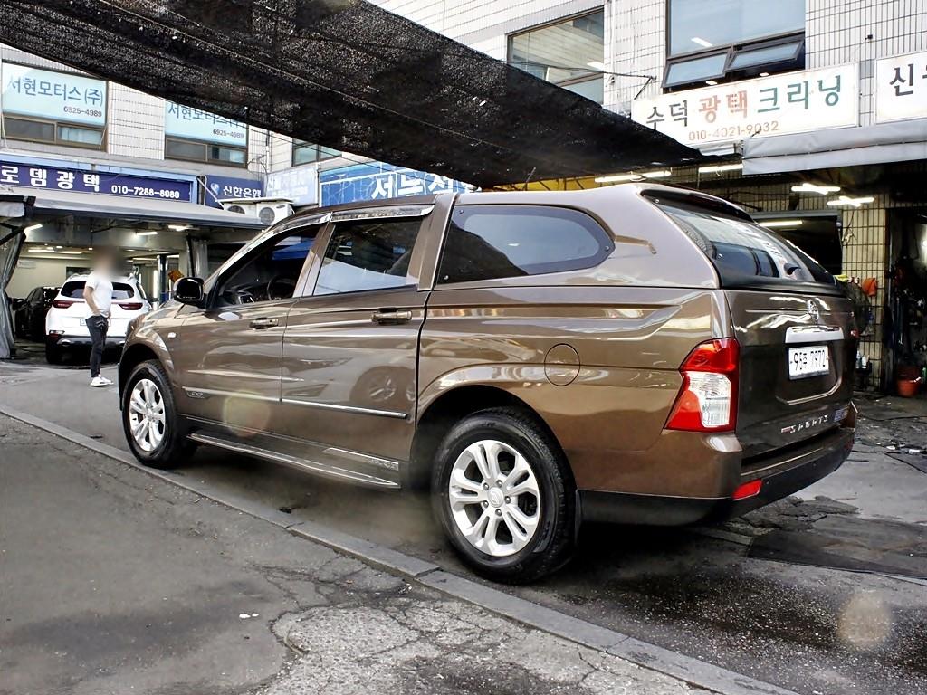 Ssangyong Korando - Vista 7