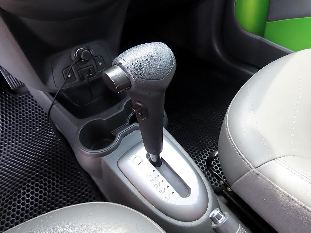 Chevrolet Spark - Vista 11