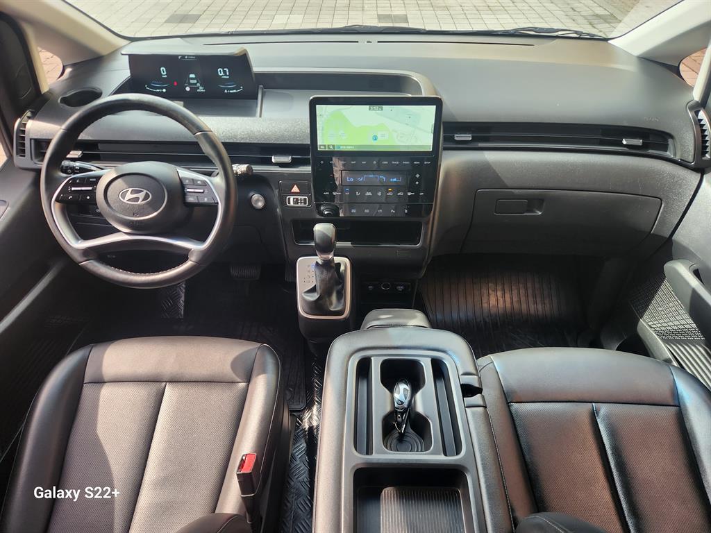 HYUNDAI Staria - Vista 7