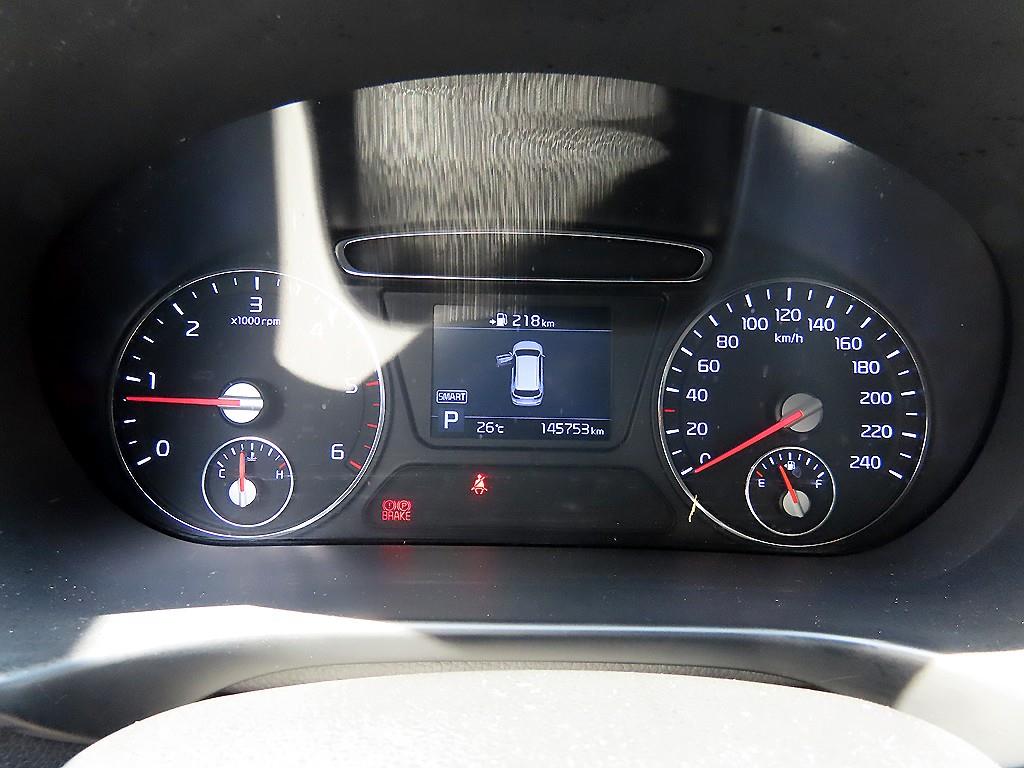 KIA Sorento - Vista 9