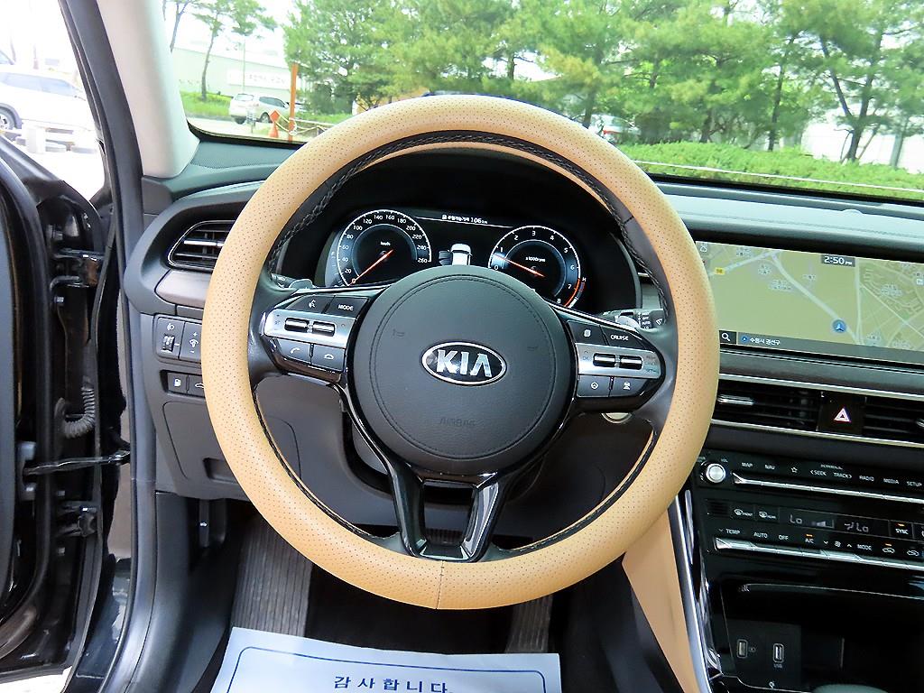KIA K7 - Vista 8