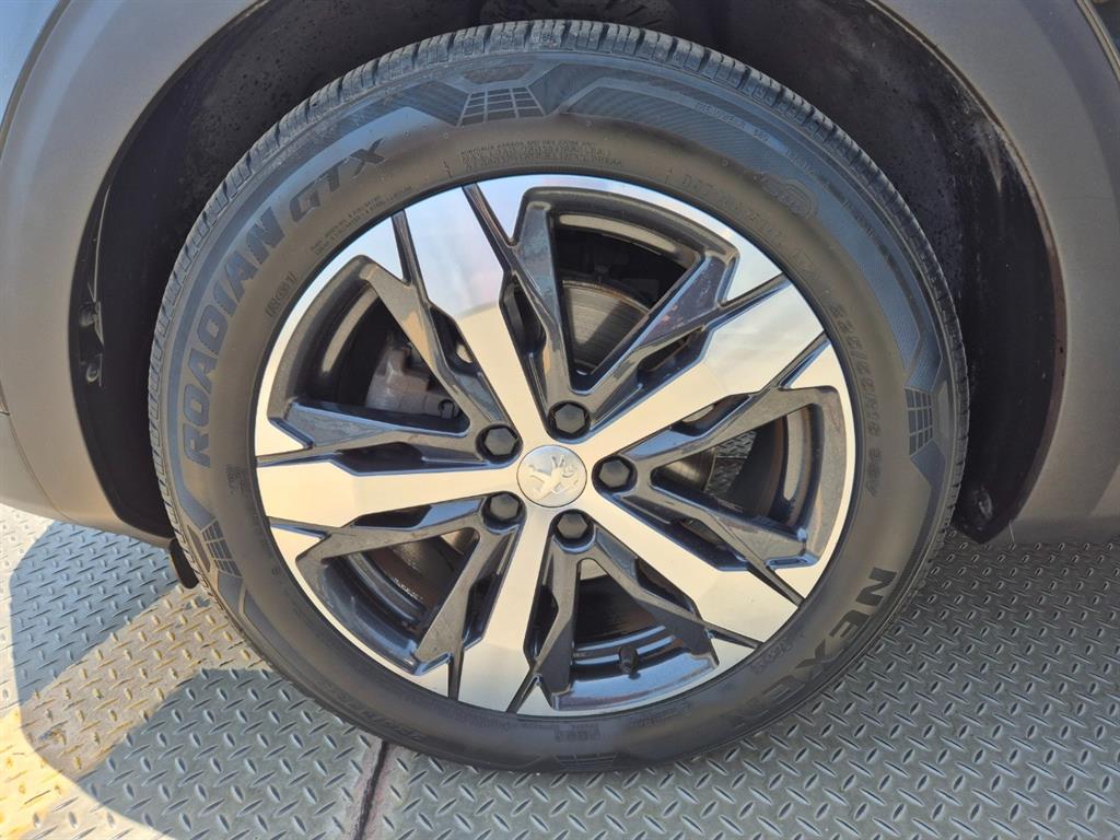 Peugeot 5008 2019 Negro - Importación desde Corea - HF Imports Iquique - Foto 18