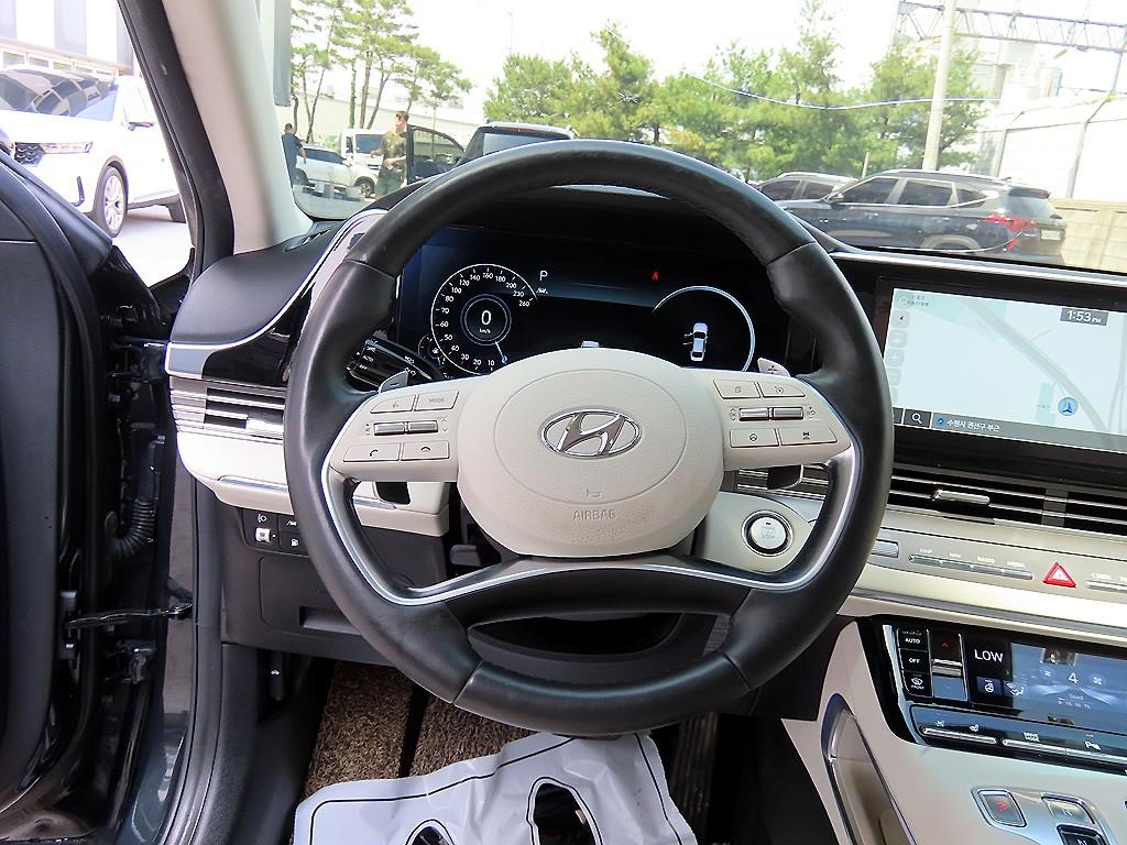 HYUNDAI Grandeur - Vista 8