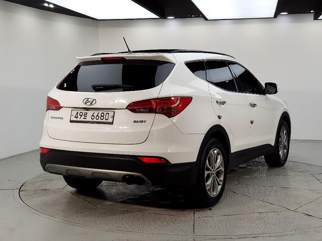 HYUNDAI Santa Fe - Vista 4
