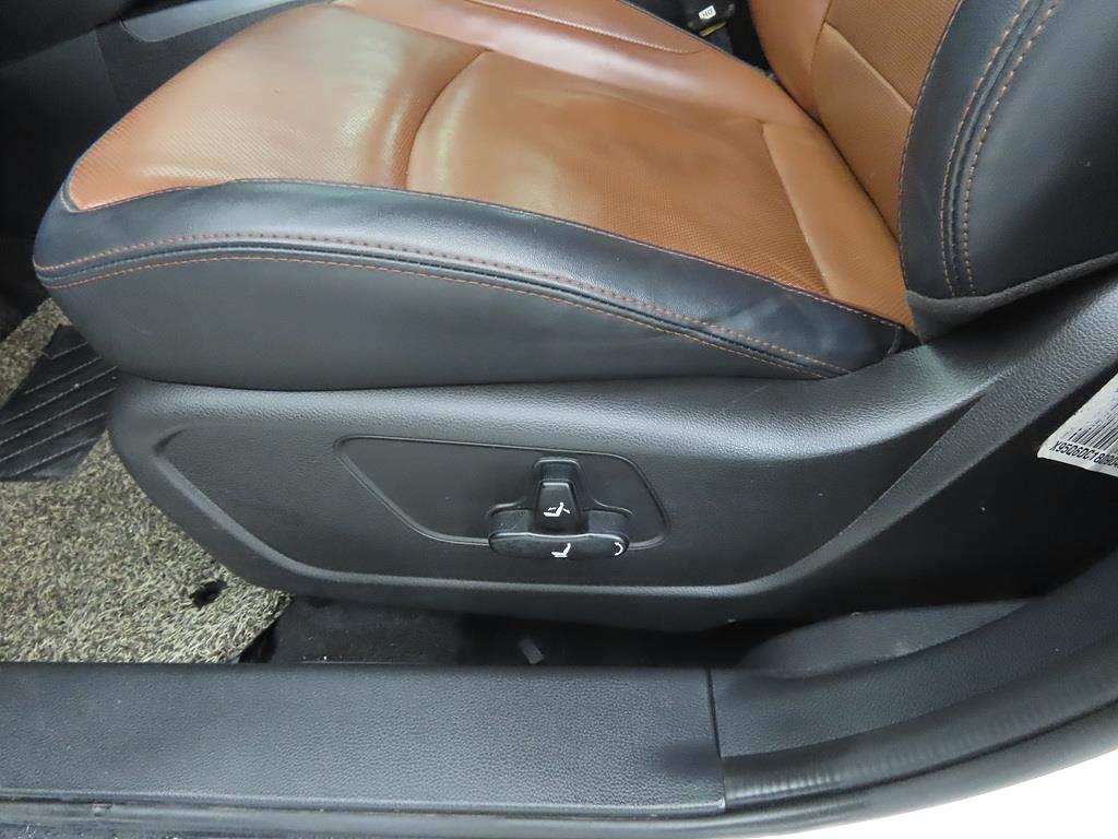 Ssangyong Tivoli 2019 Blanco - Importación desde Corea - HF Imports Iquique - Foto 14